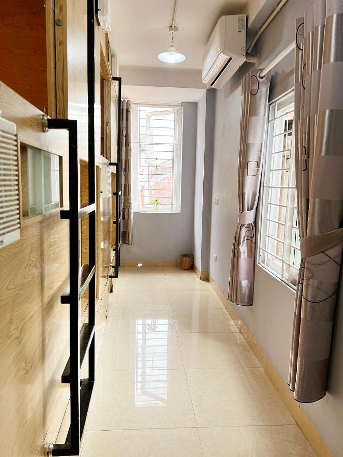 Trangtien Hostel Hanoi Eksteriør bilde