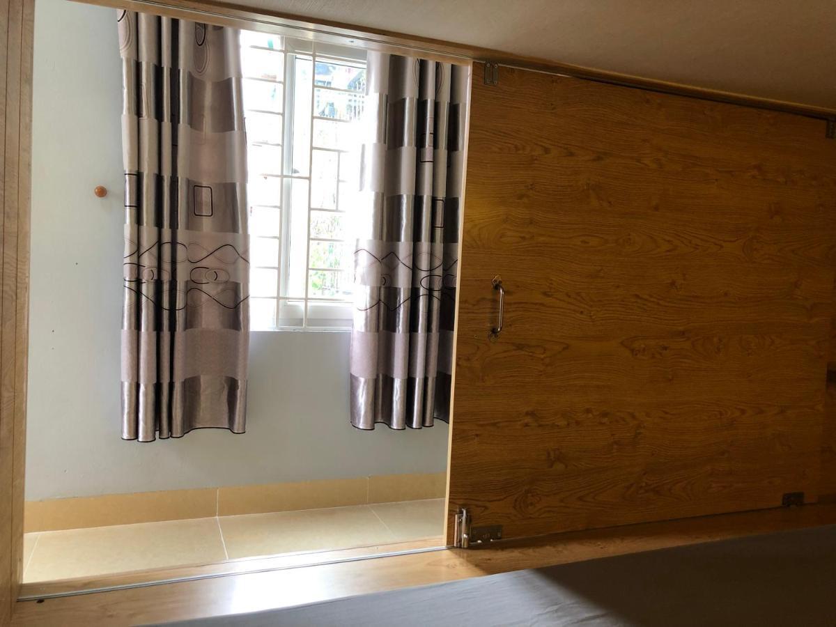 Trangtien Hostel Hanoi Eksteriør bilde